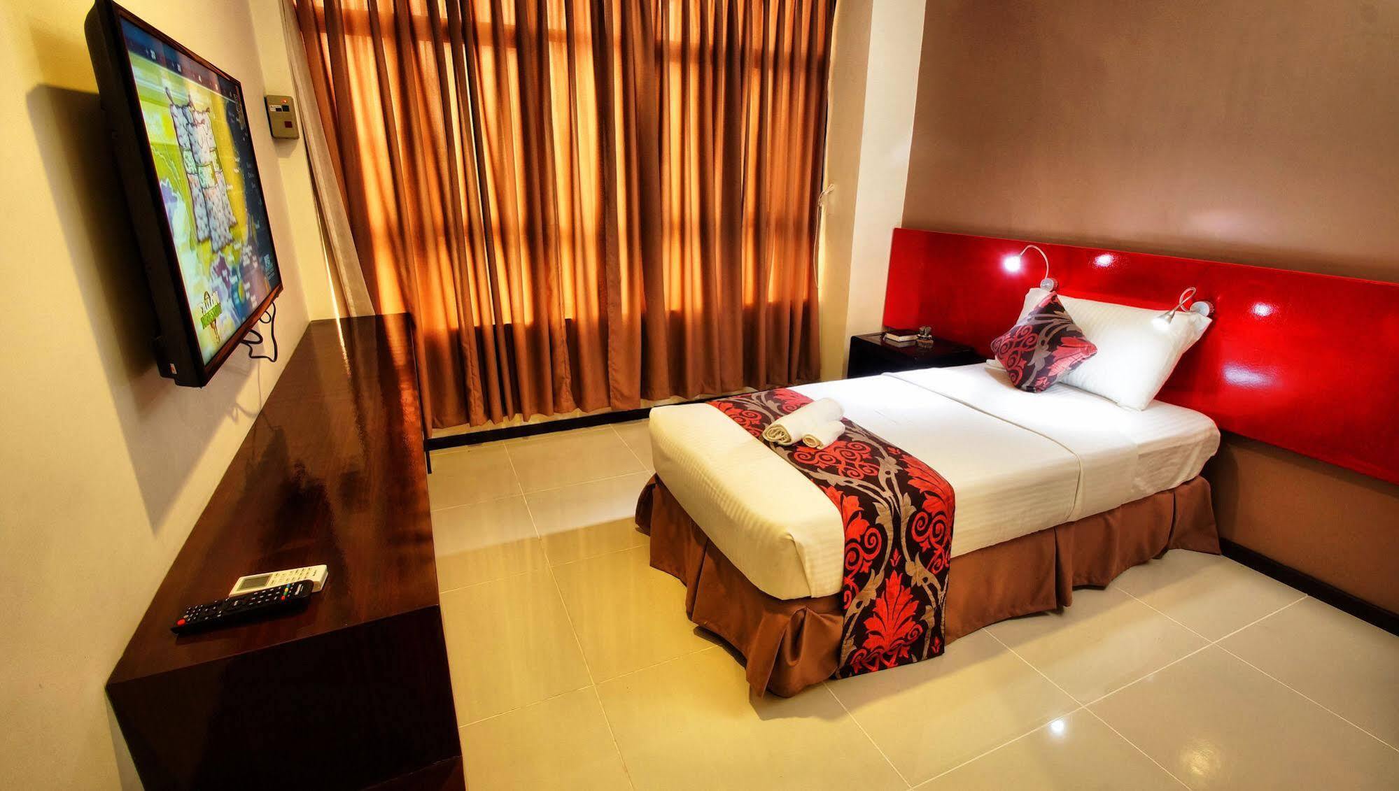 Butuan City Big Daddy Hotel And Convention Center מראה חיצוני תמונה